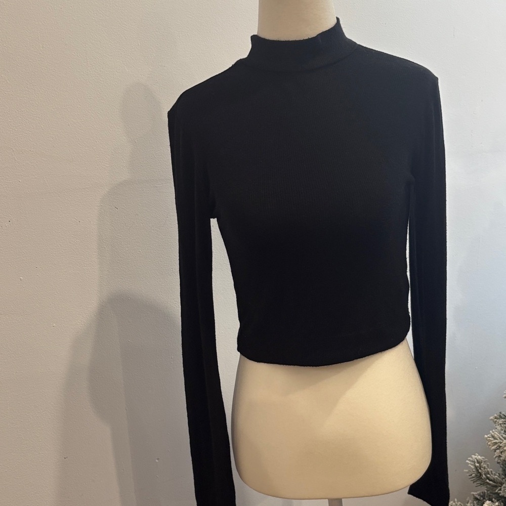 Shinestar Classic Black Long Sleeve Top